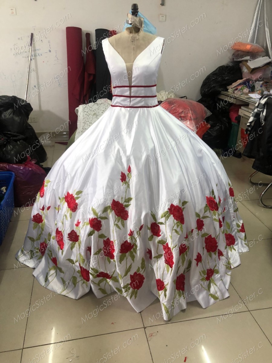 Instock embroidery white quinceanera dresses