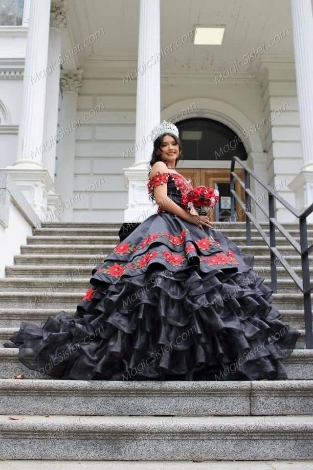Instock embroidery Flowers Quinceanera dresses