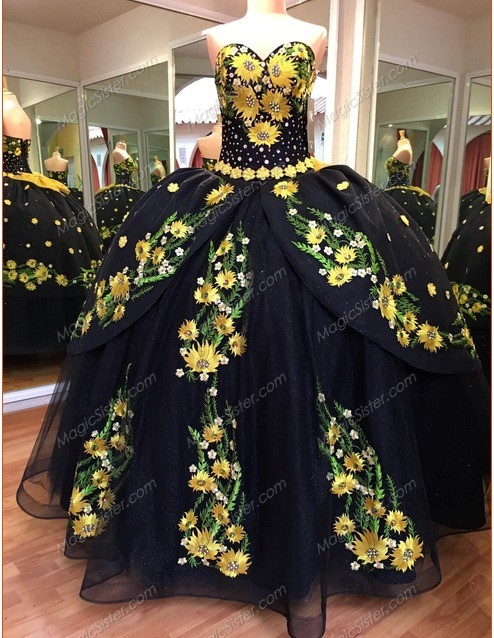 Instock embroidery Flowers Quinceanera dresses