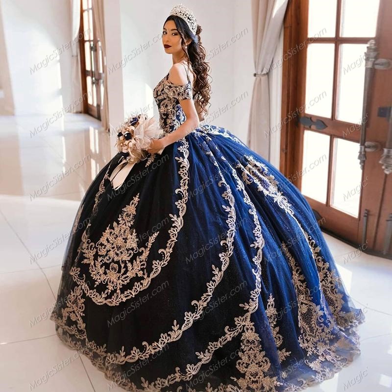Instock embroidery Flowers Quinceanera dresses