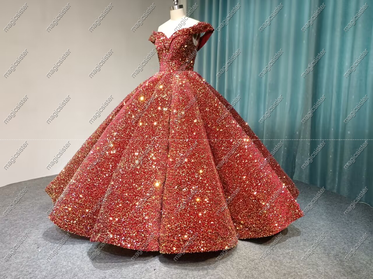 Instock Factory Wholesale Sequined Luxury Quinceanera Dress
