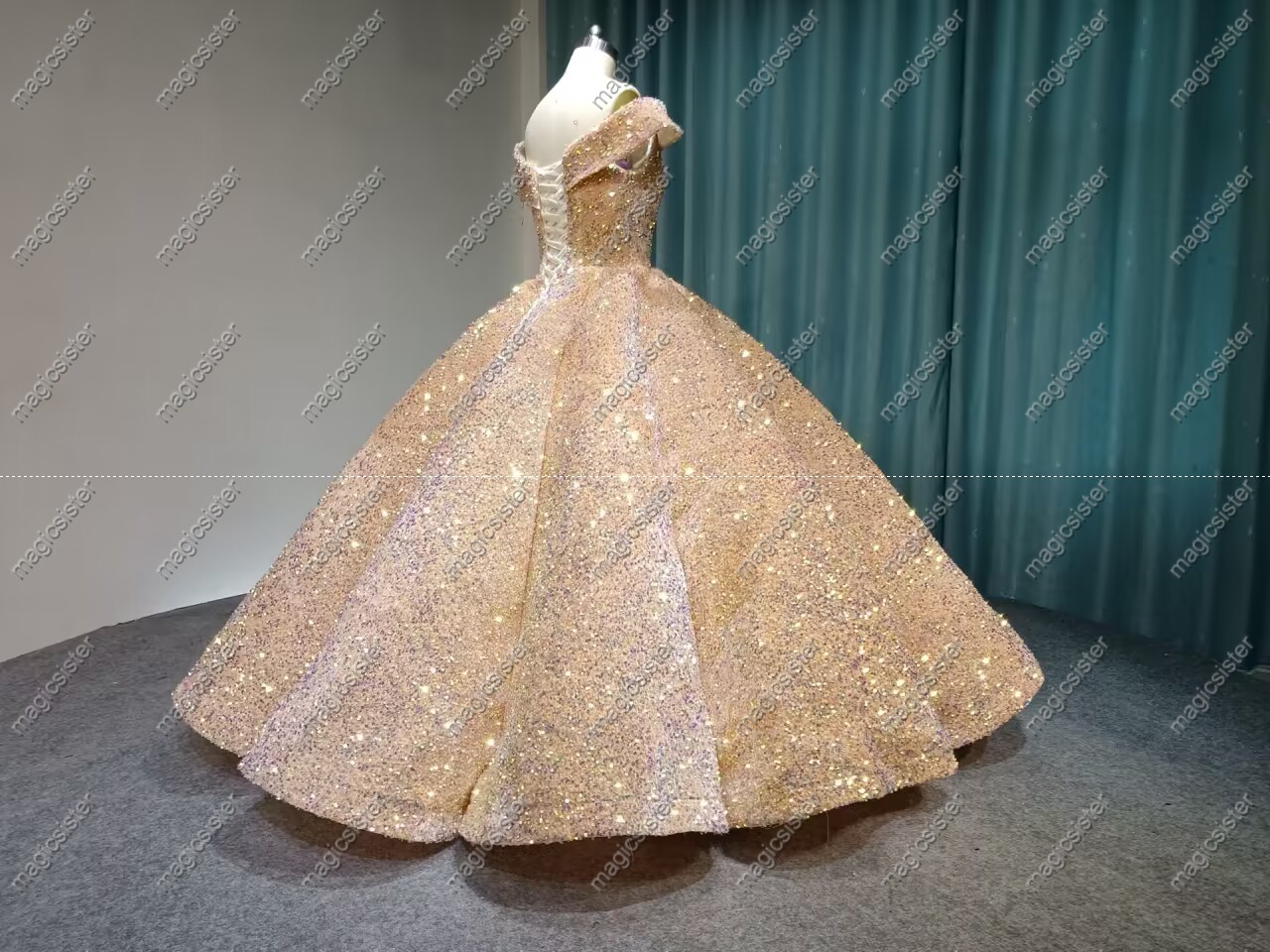 Blush Instock Factory Wholesale Sequined Luxury Quinceanera Dress