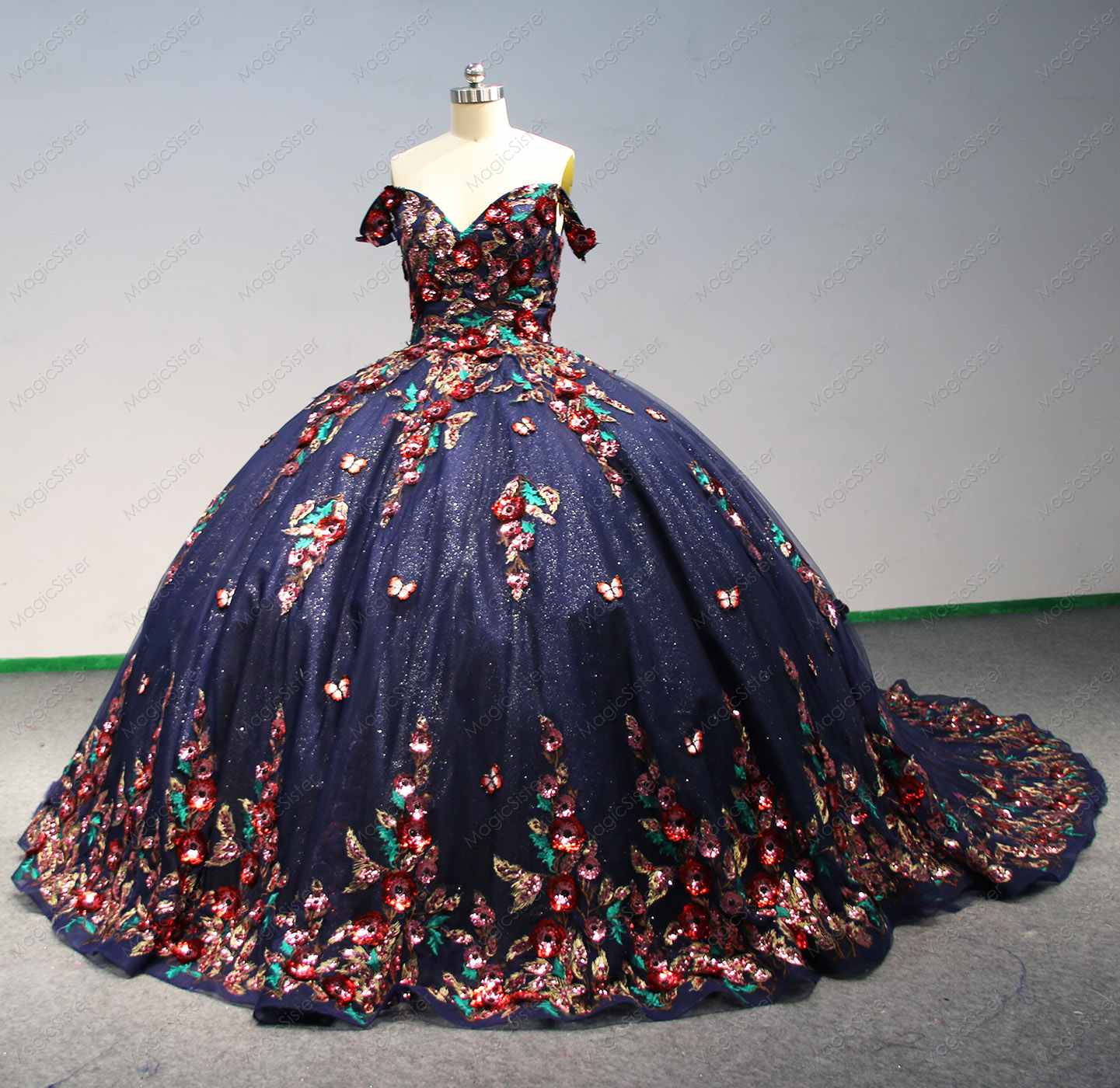 Instock Factory Wholesale Sequined 3D Floral Appliques Quinceanera Dress