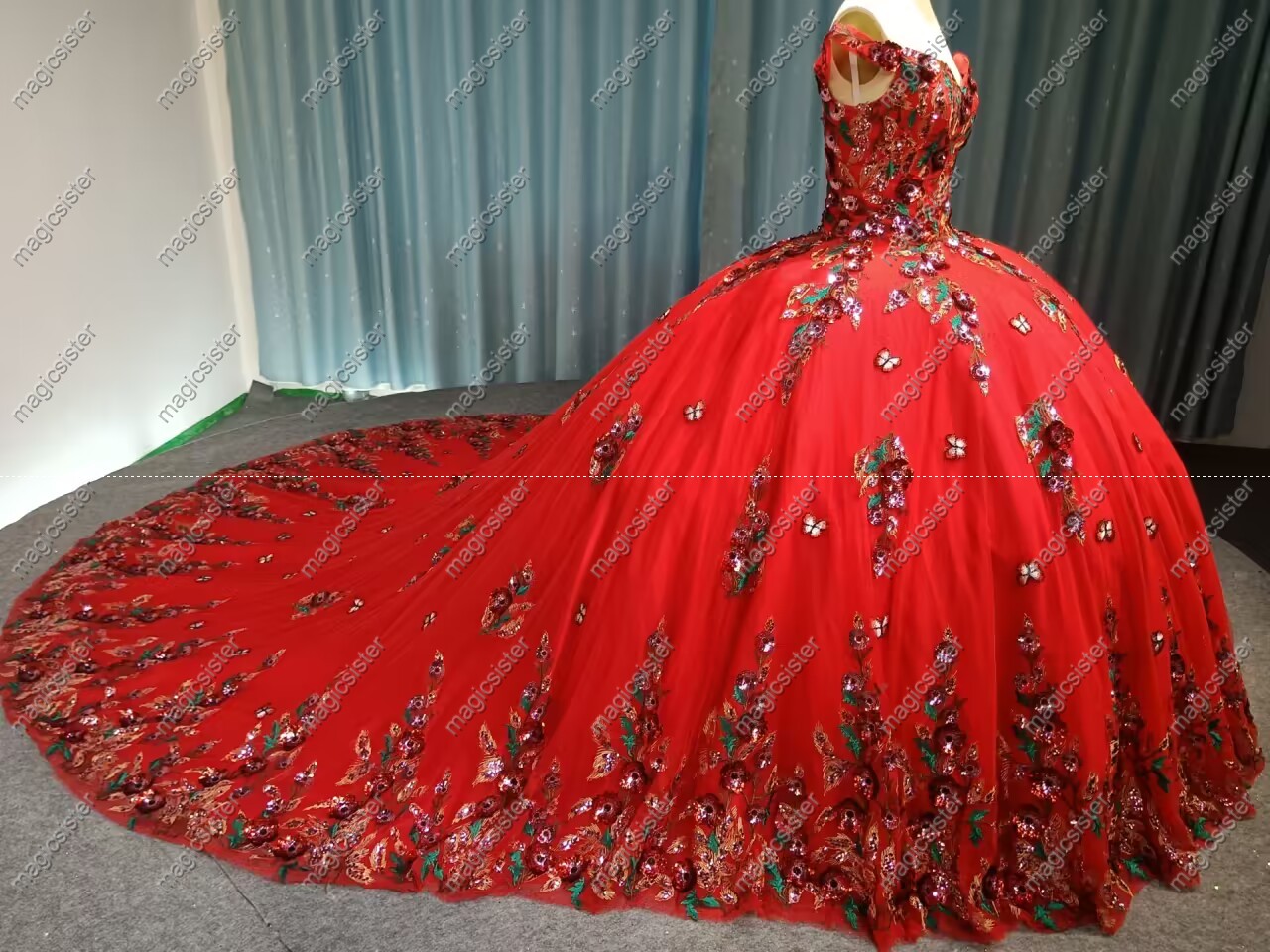 Instock Factory Wholesale Sequined 3D Floral Appliques Quinceanera Dress