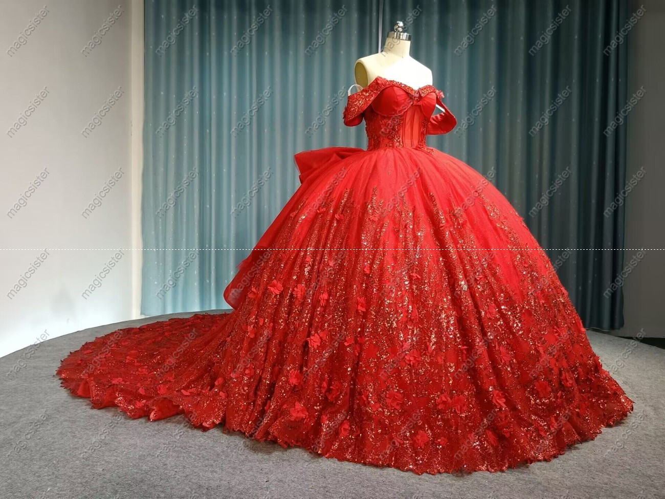 Superhot 3D Flowers Sequined Quinceanera Dress