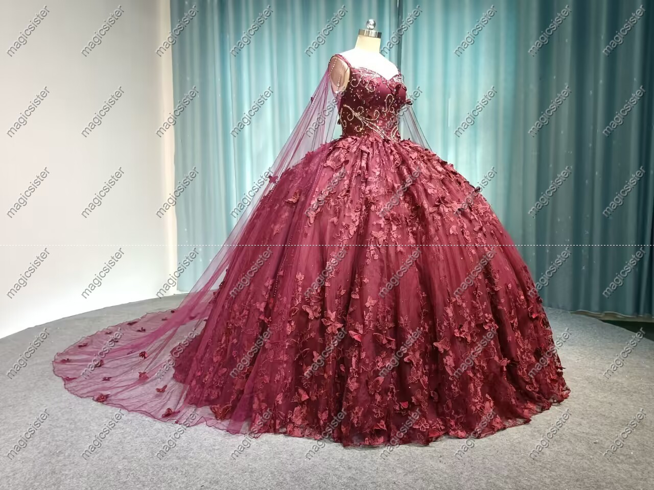 Factory Wholesale Lace Butterfly Quinceanera Dress