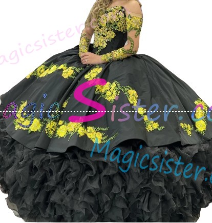 Hotselling Embroidery Charro Quinceanera Dress