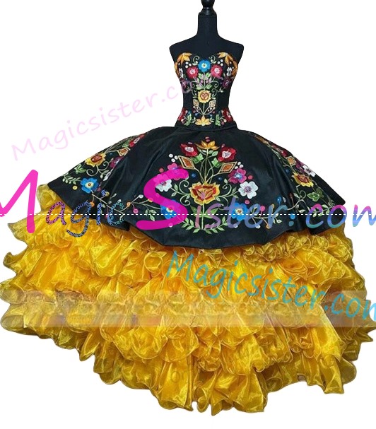 Hotselling Embroidery Charro Quinceanera Dress