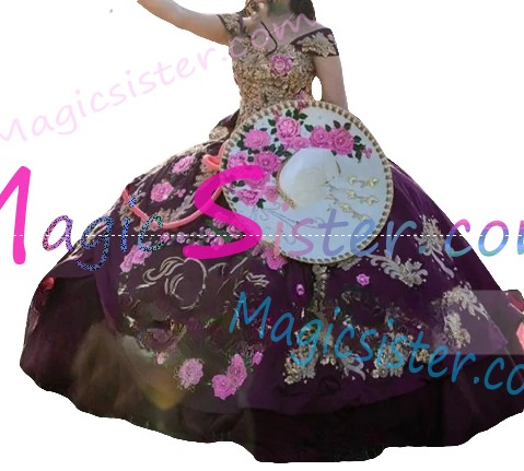 Hotselling Embroidery Charro Quinceanera Dress