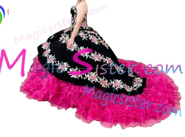 Hotselling Embroidery Charro Quinceanera Dress