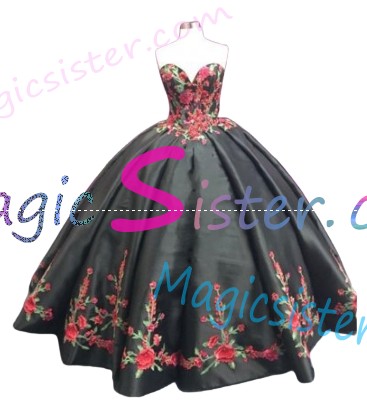 Beautiful Embroidery Charro Quinceanera Dress