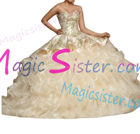 Hot Selling Embroidery Charro Quinceanera Dress
