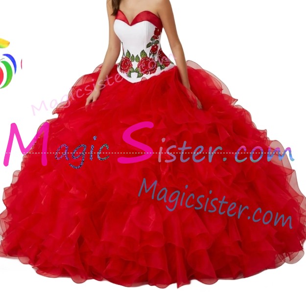 Hotselling Embroidery Charro Quinceanera Dress