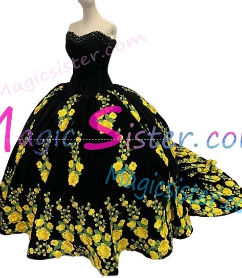 Hotselling Embroidery Charro Quinceanera Dress