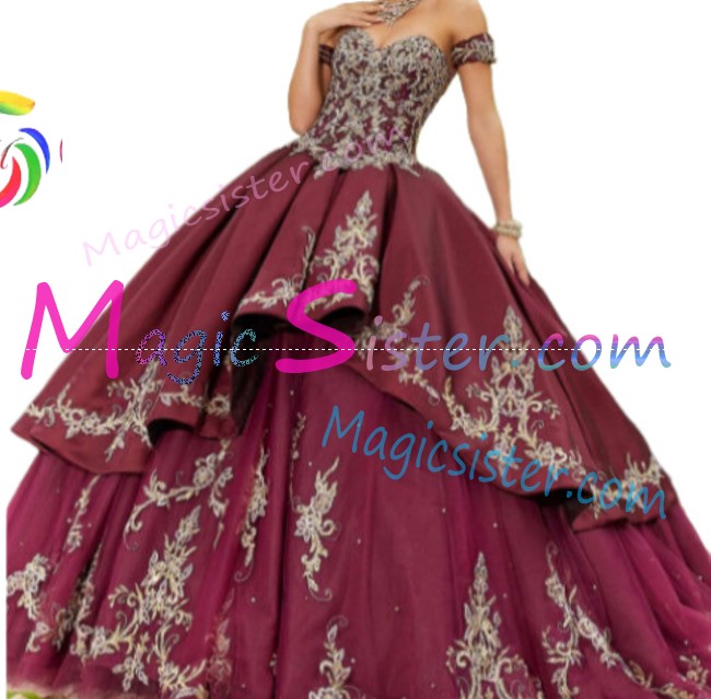 Hotselling Luxury Burgundy Quinceanera Dress