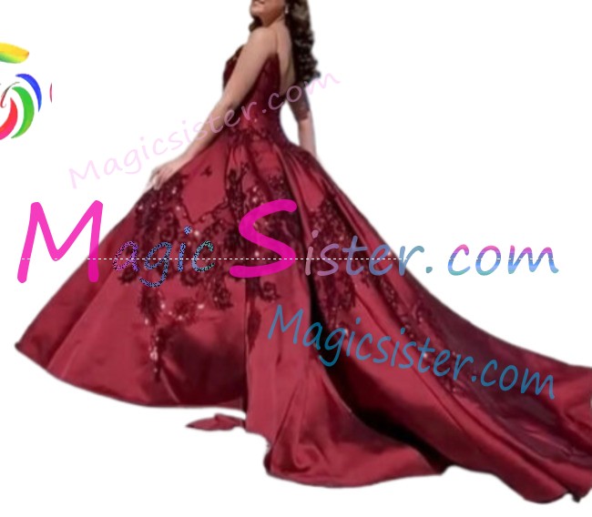 Hotselling Luxury Burgundy Quinceanera Dress