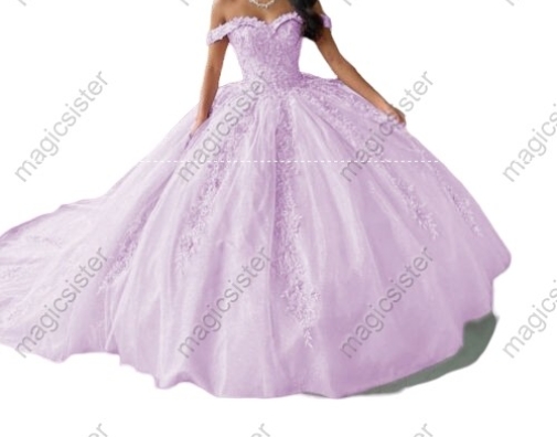 Sweetheart Quinceanera Dresses Ball Gown Appliques Lace Tulle