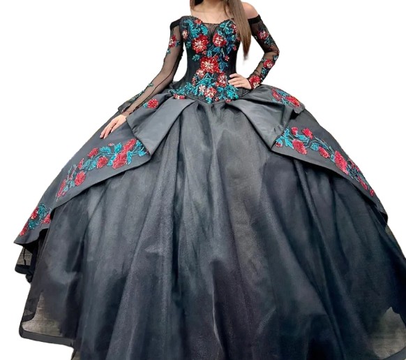 Hotselling Embroidery Charro Quinceanera Dress