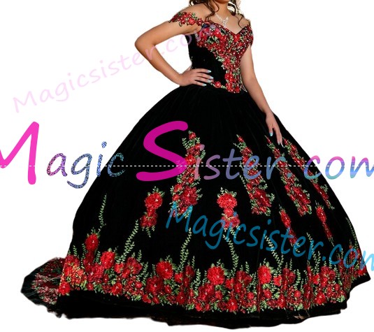 Beautiful Embroidery Charro Quinceanera Dress
