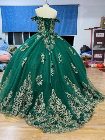 Instock 3D Flowers Quinceanera dresses