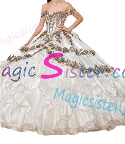 Hotselling Embroidery Charro Quinceanera Dress