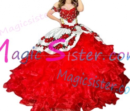 Hotselling Embroidery Charro Quinceanera Dress