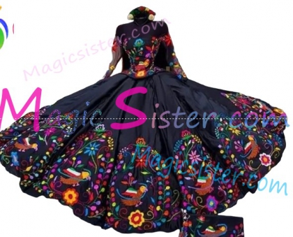Hotselling Embroidery Charro Quinceanera Dress