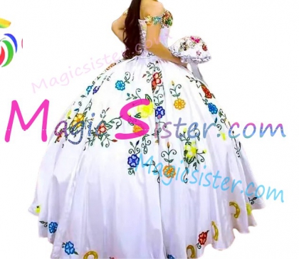 Hotselling Embroidery Charro Quinceanera Dress