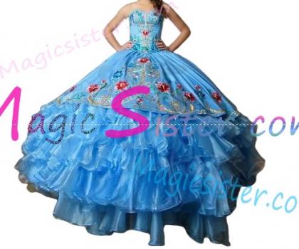 Hotselling Embroidery Charro Quinceanera Dress