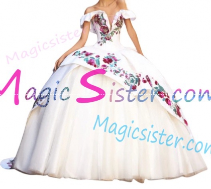 Beautiful Embroidery Charro Quinceanera Dress