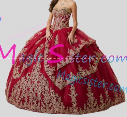 Hotselling Beautiful Burgundy Quinceanera