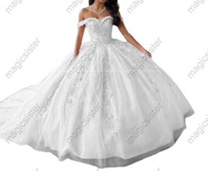 Sweetheart Quinceanera Dresses Ball Gown Appliques Lace Tulle